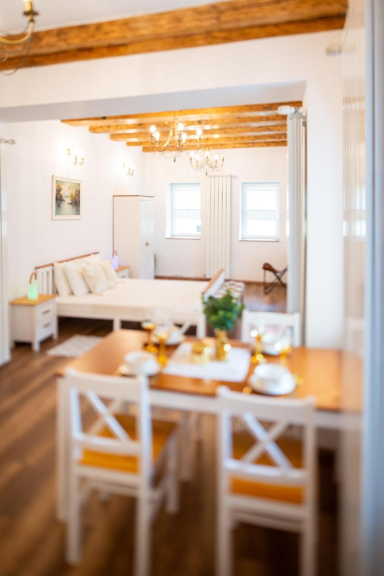 Отель Fernweh Haus Брашов Номер фото