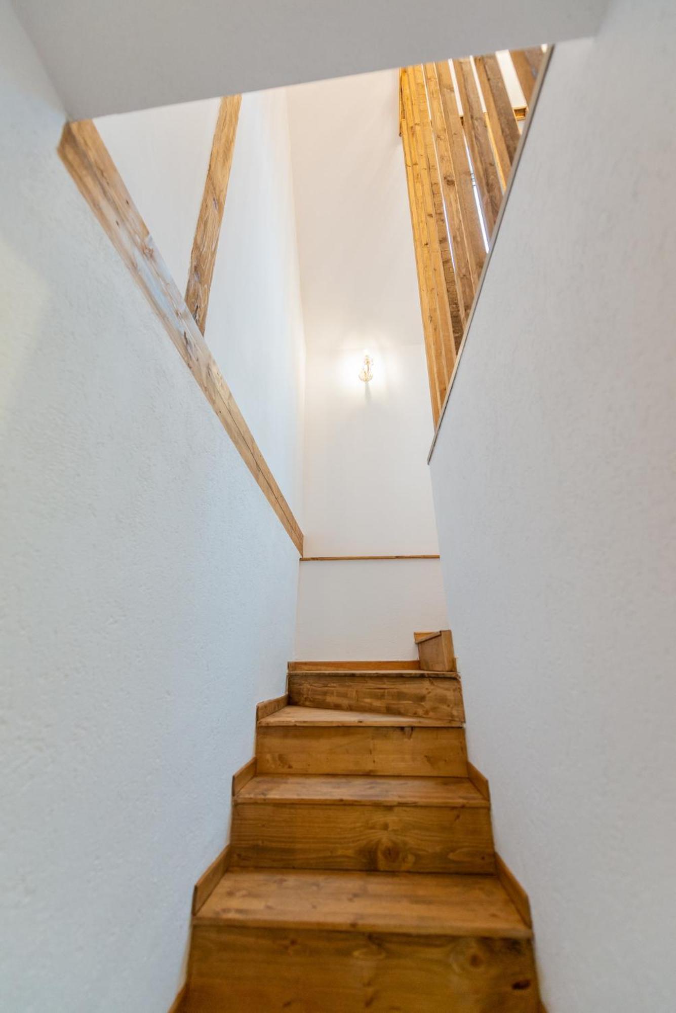 Отель Fernweh Haus Брашов Экстерьер фото