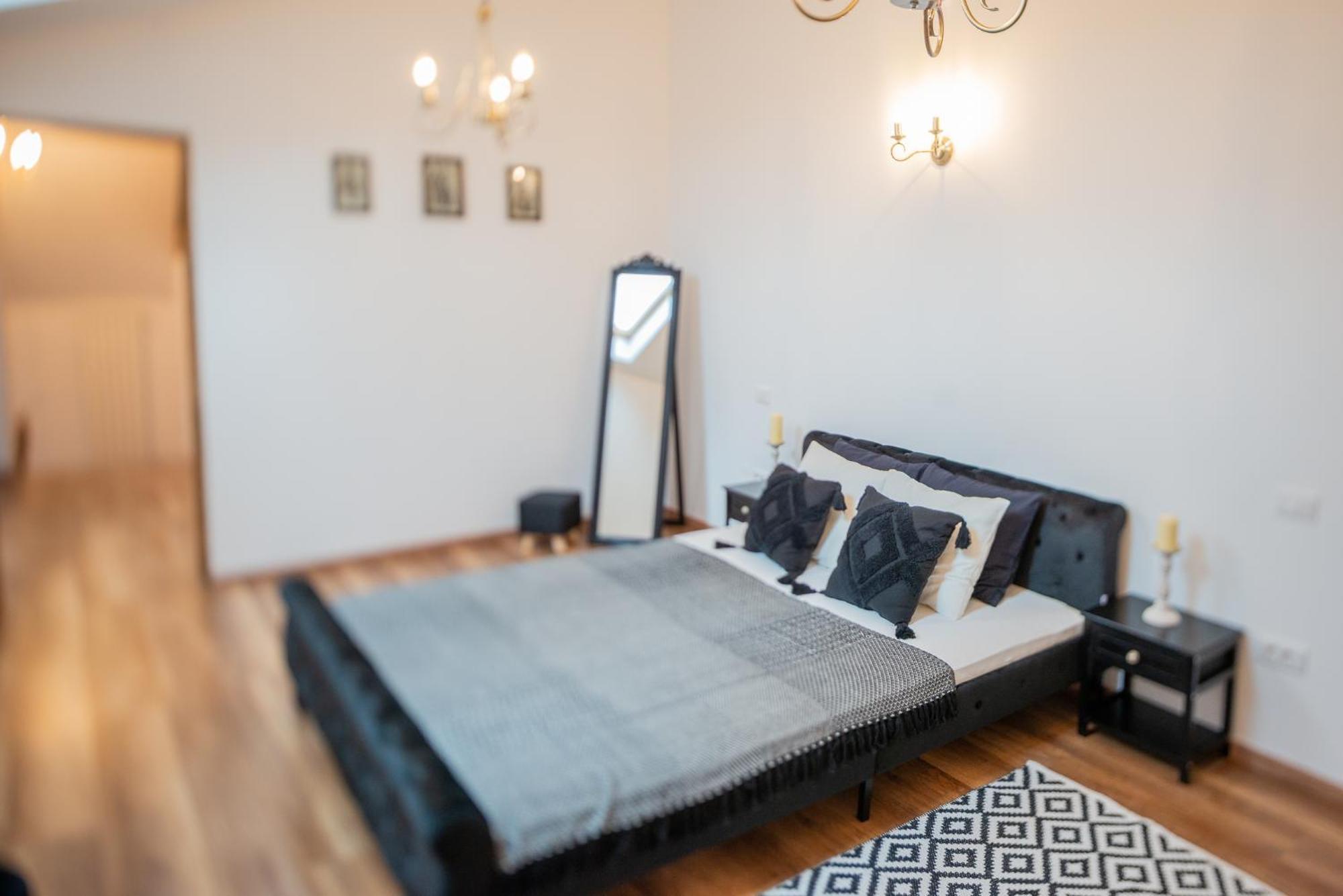 Отель Fernweh Haus Брашов Номер фото